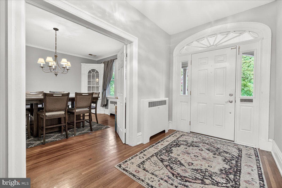1131 Oak Hill Avenue photo 3
