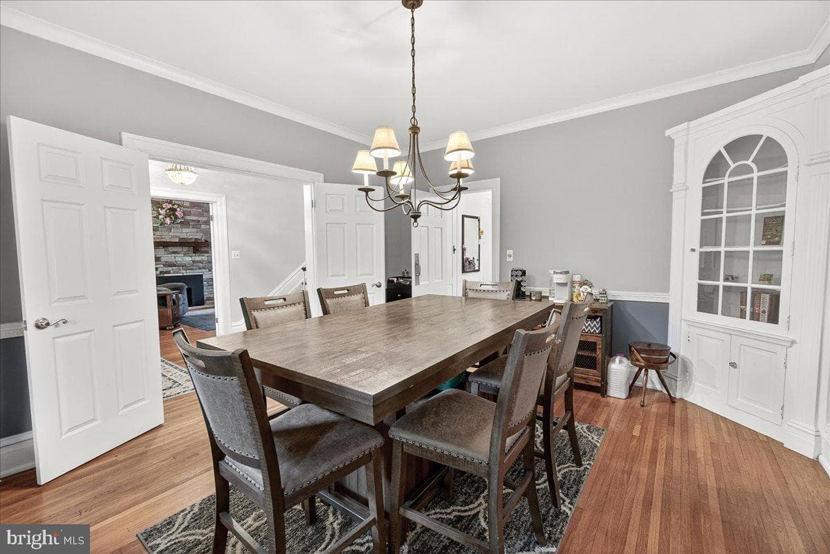 1131 Oak Hill Avenue photo 8