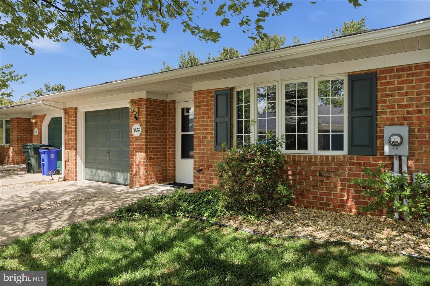 1038 Matthew Court photo 4