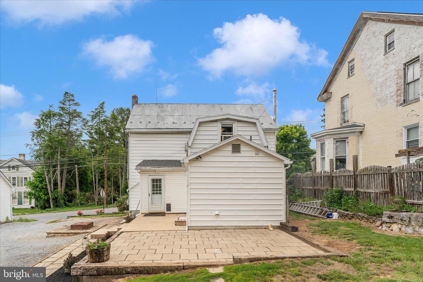 21321 Leiter Street photo 41