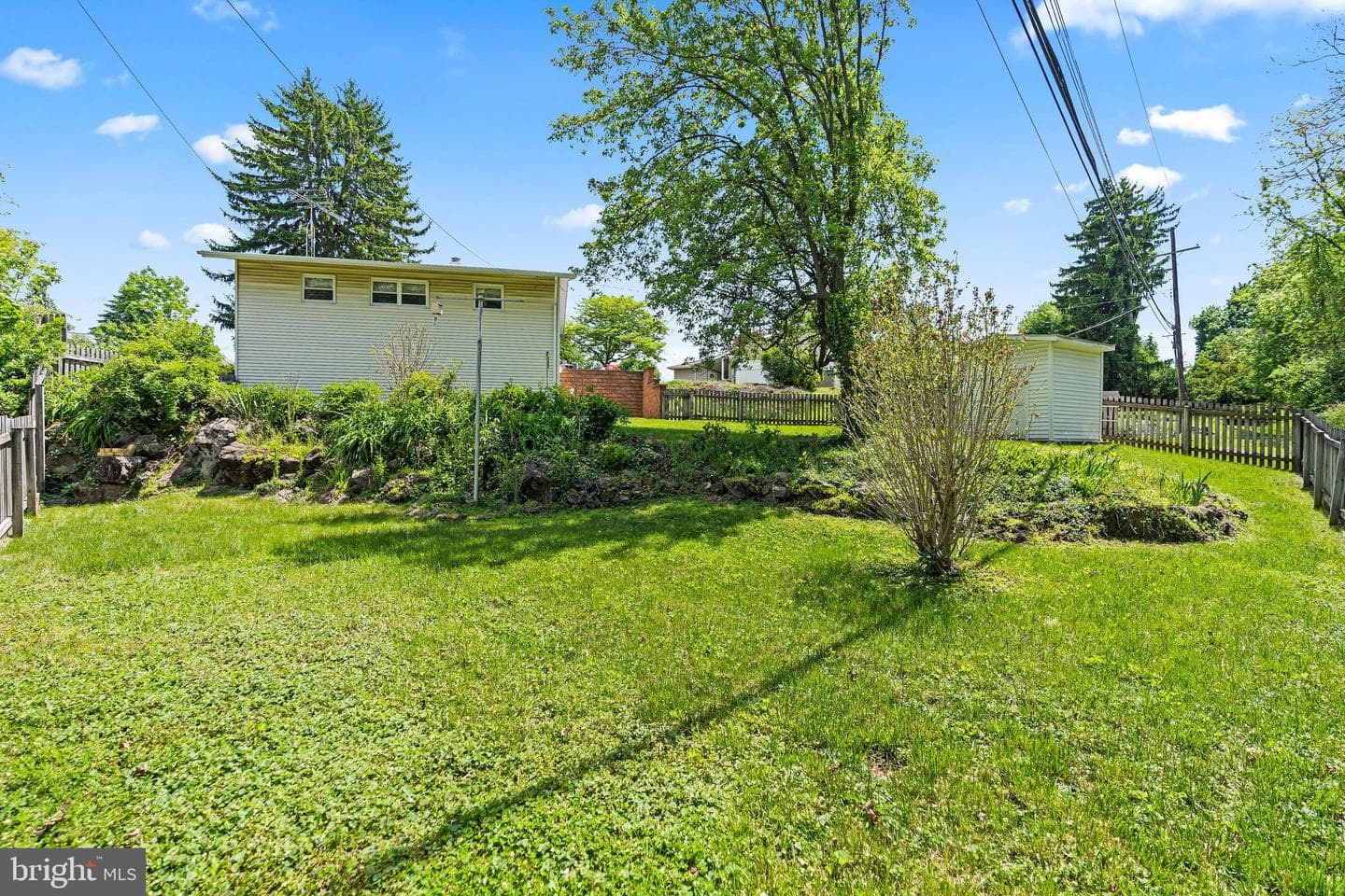 1123 Outer Drive photo 34