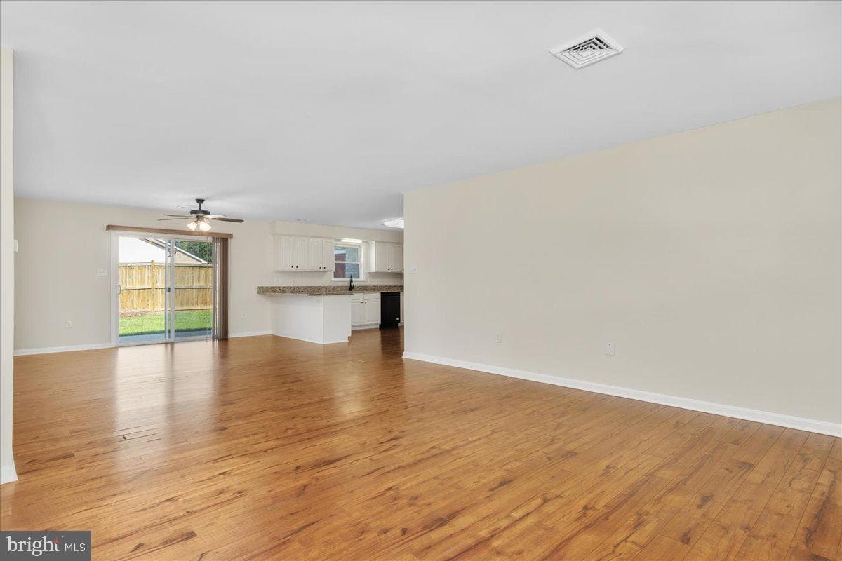 13401 Cherry Tree Circle photo 10