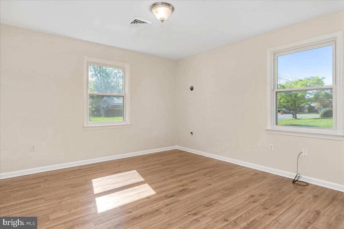13401 Cherry Tree Circle photo 25
