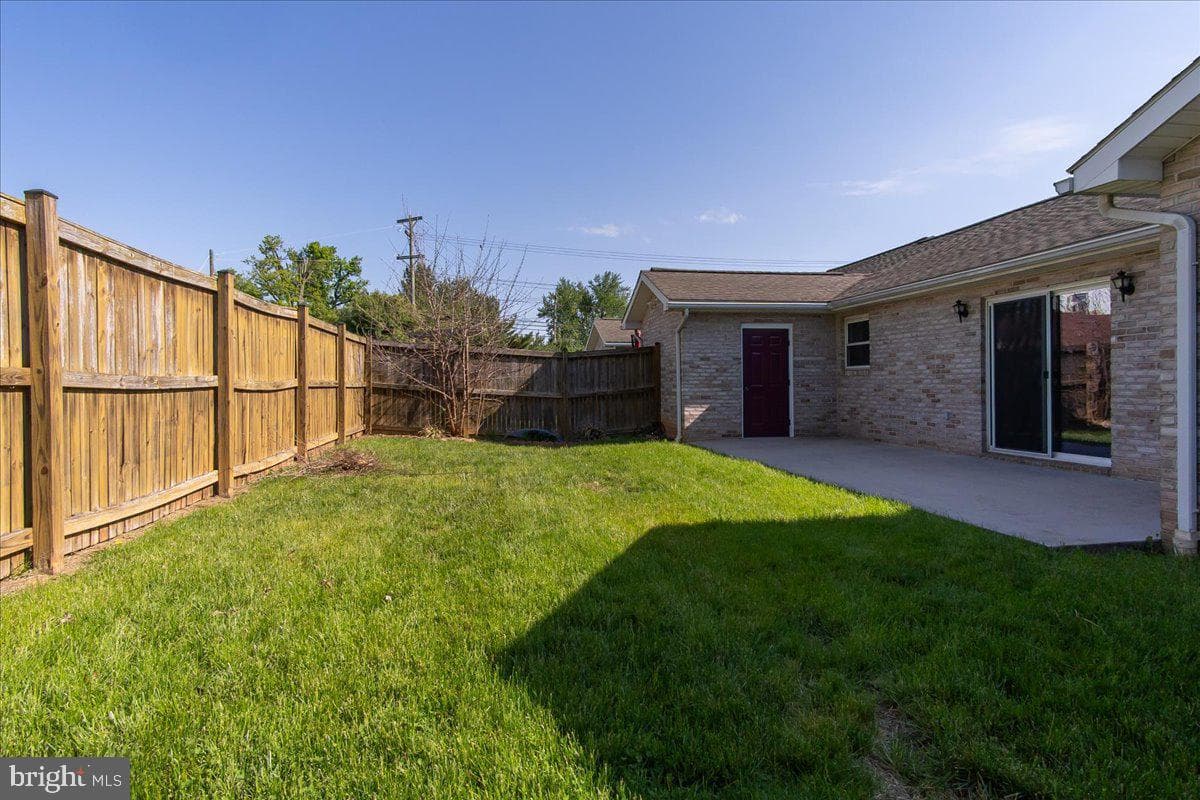 13401 Cherry Tree Circle photo 28