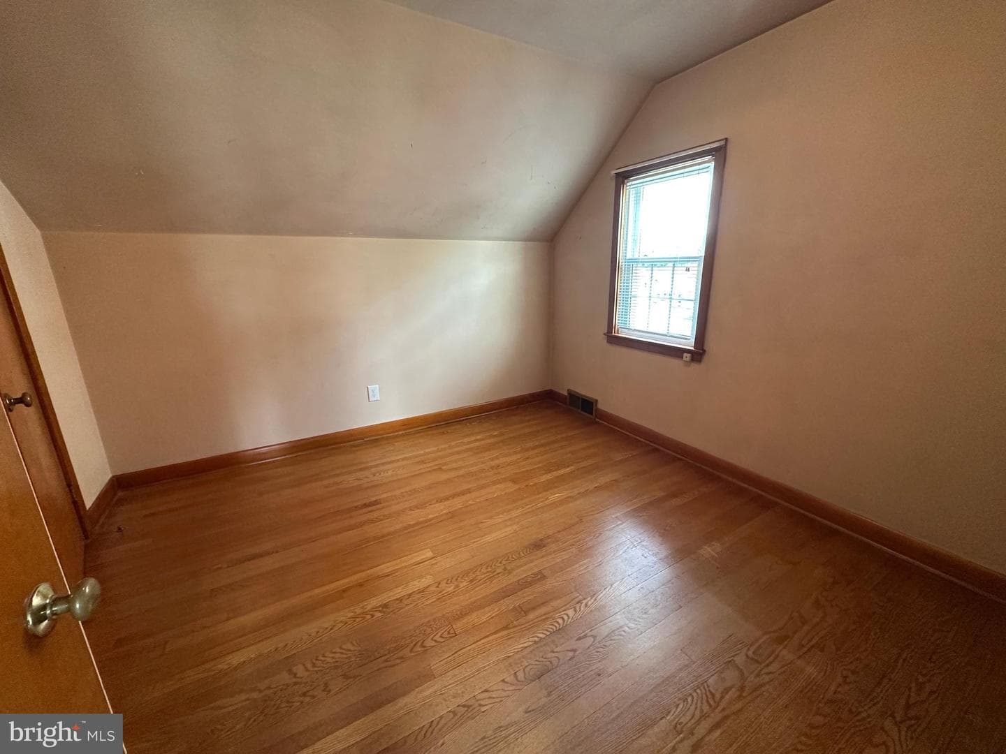 1204 Virginia Avenue photo 67
