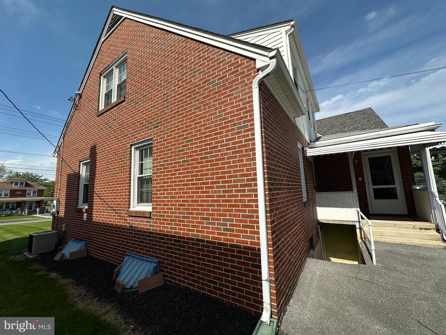 1204 Virginia Avenue photo 9