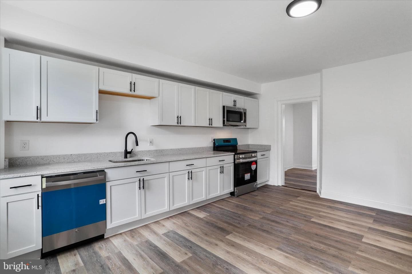 15225 Fairview Road photo 14