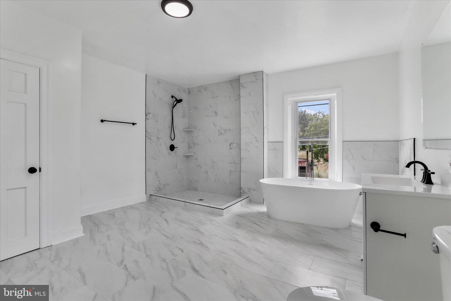 15225 Fairview Road photo 28