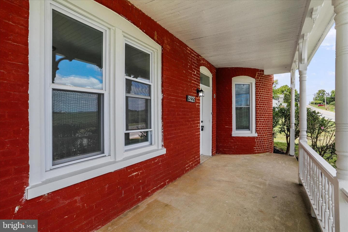15225 Fairview Road photo 32