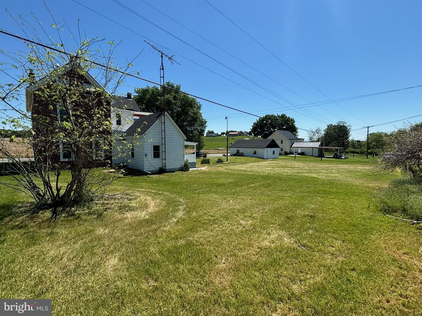 15225 Fairview Road photo 42