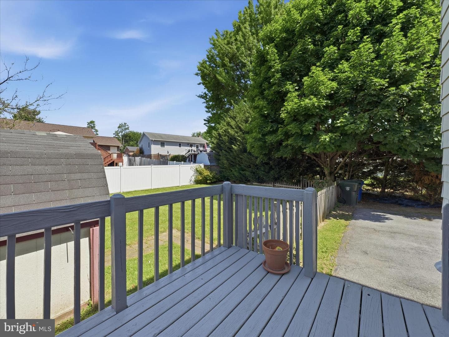 1040 Hampton Circle photo 29