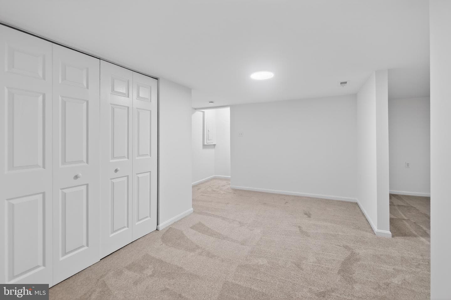 1531 Iris Court photo 18