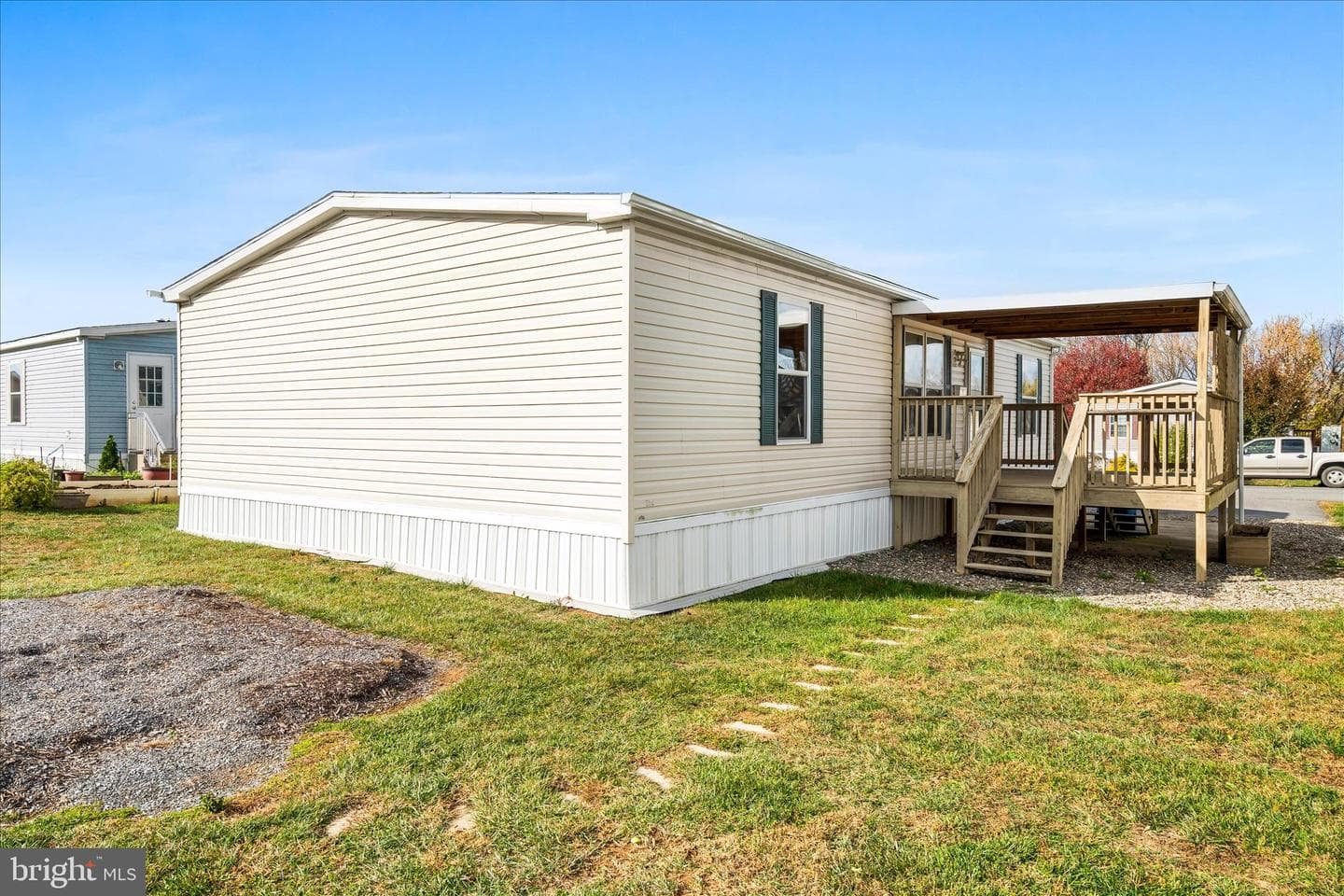 11307 Hawthorne Court photo 9