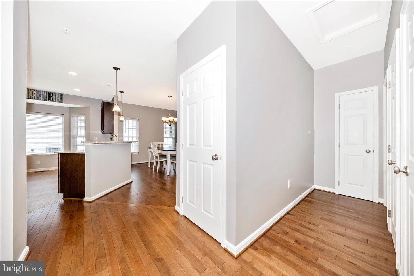 13928 Patriot Way photo 5