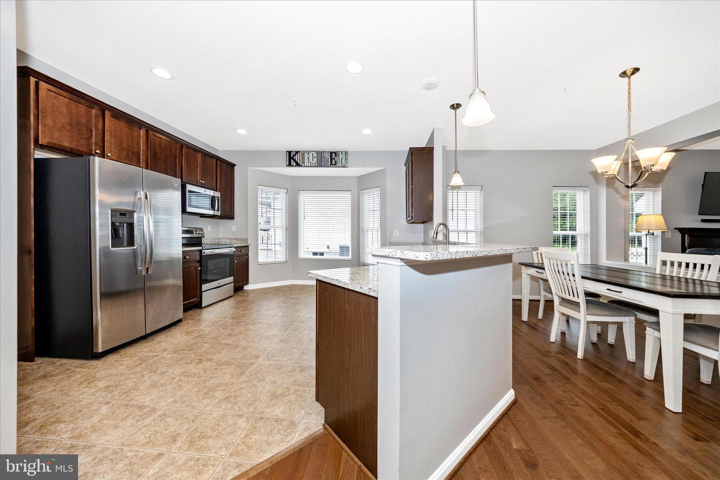 13928 Patriot Way photo 7
