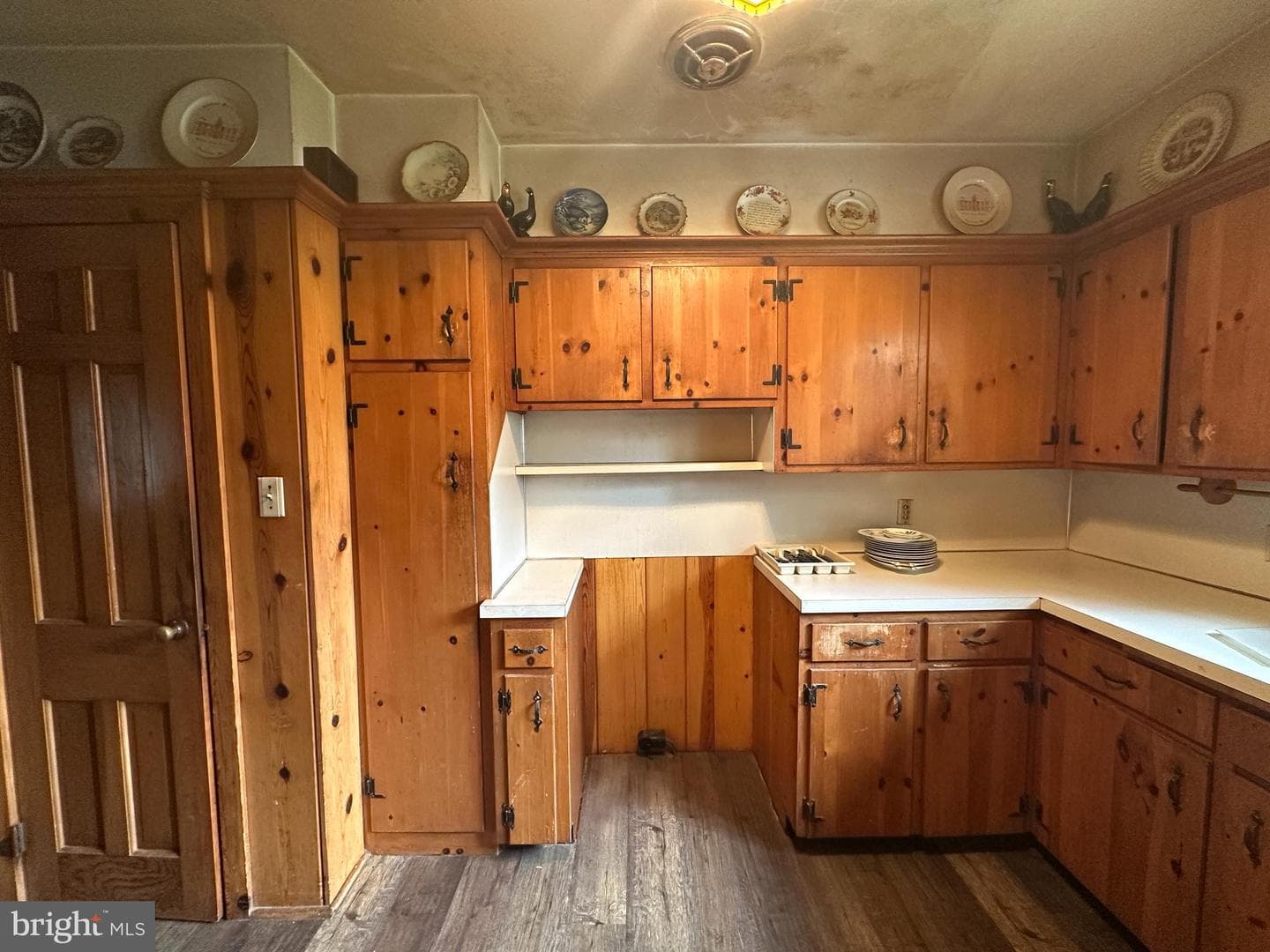 1400 Oak Hill Avenue photo 32