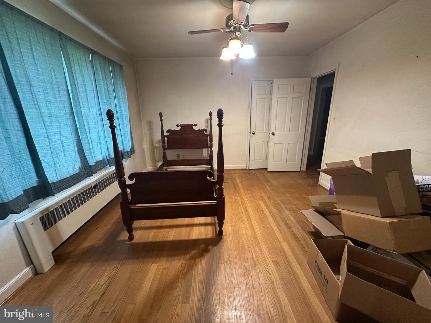 1400 Oak Hill Avenue photo 43