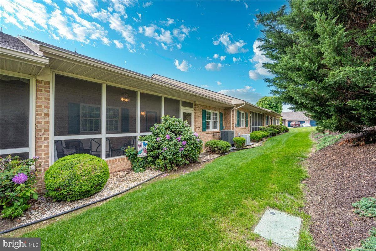 319 Sunbrook Lane #98 photo 56