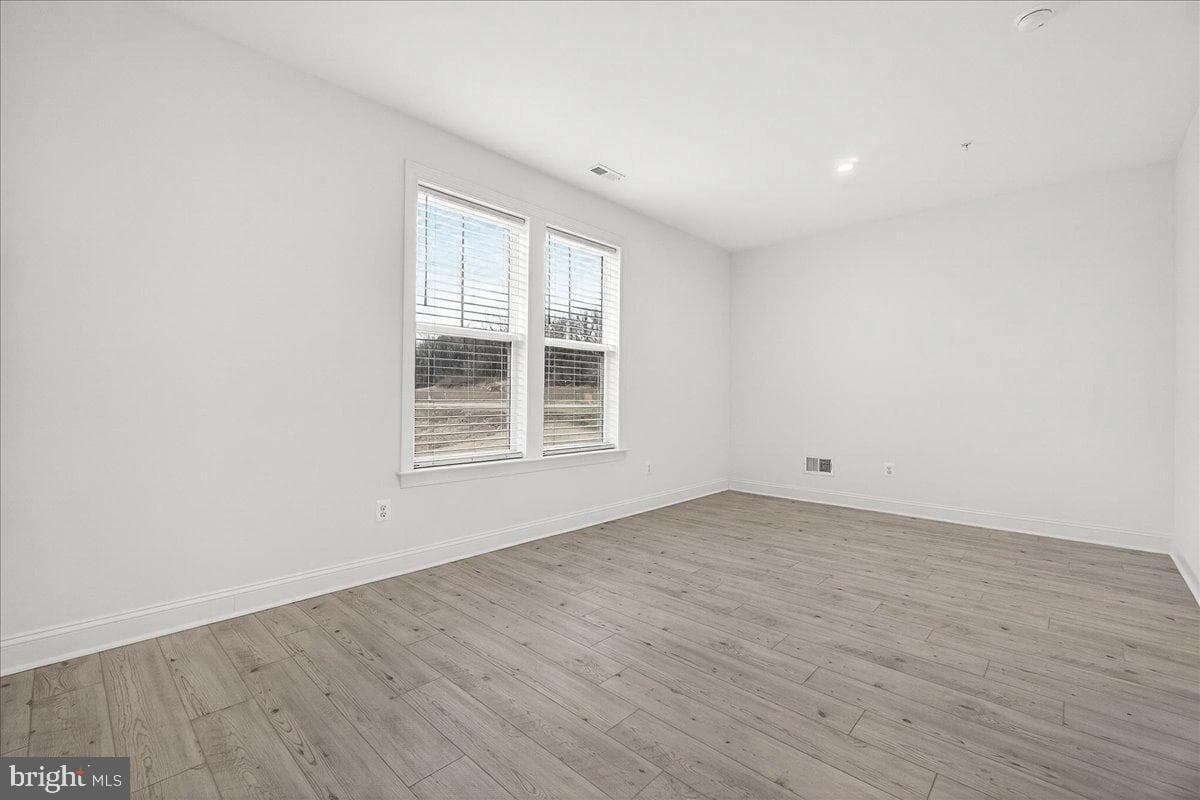 19601 Lavender Lane photo 29