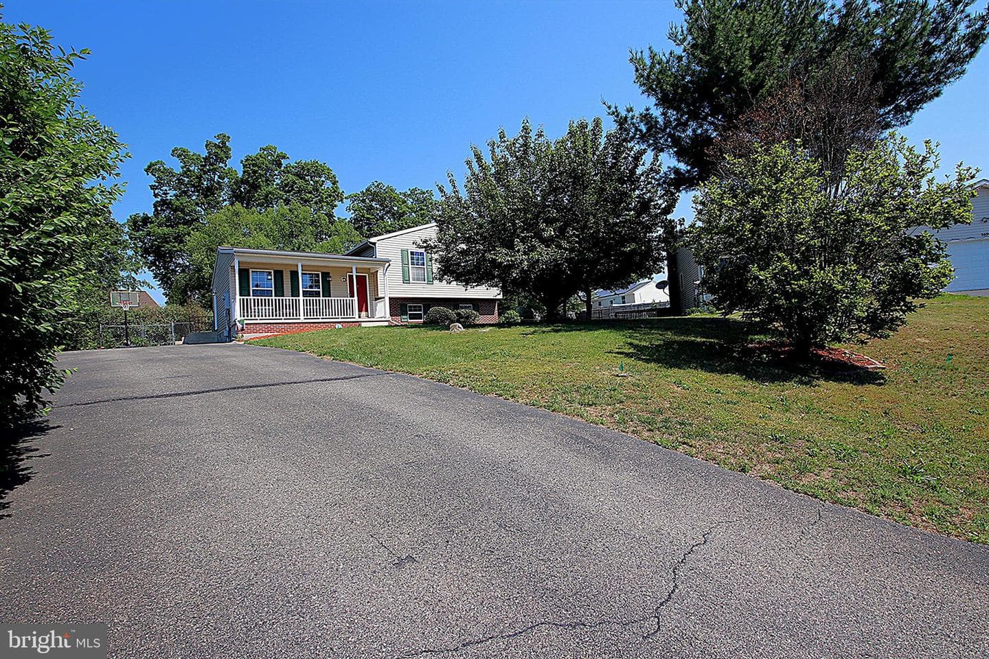 16903 Hampshire Drive, Williamsport