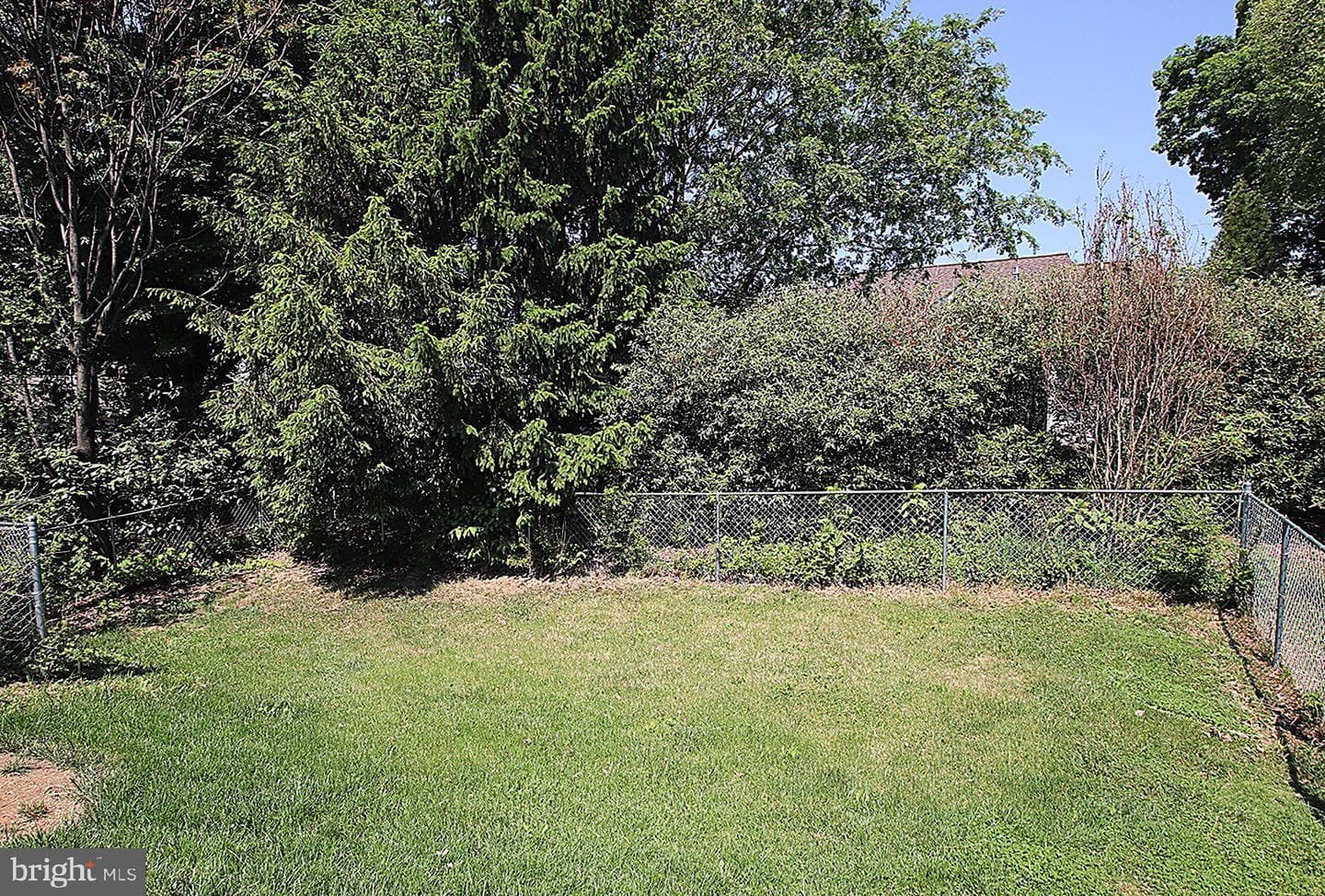 16903 Hampshire Drive photo 28