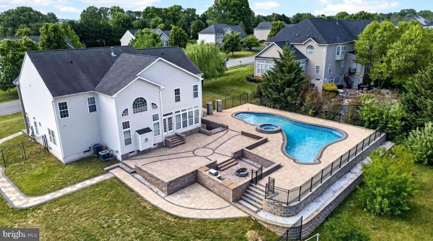 13817 Emerson Drive, Hagerstown