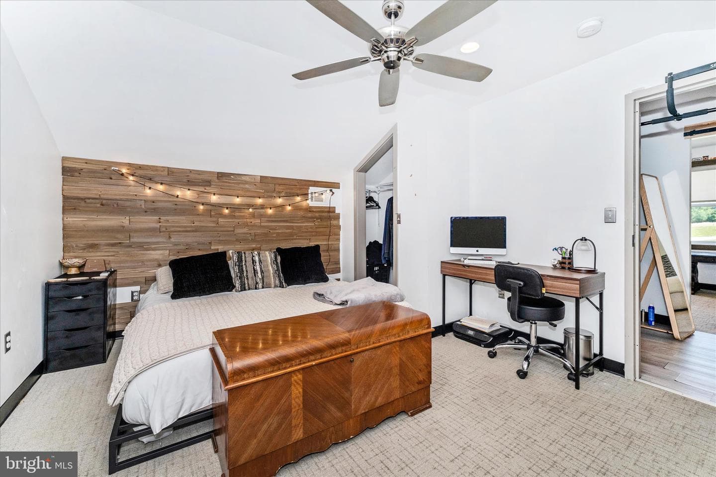 11803 Dorchester Court photo 35