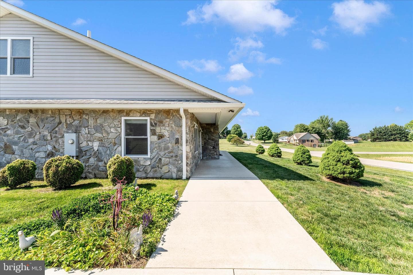 11803 Dorchester Court photo 51