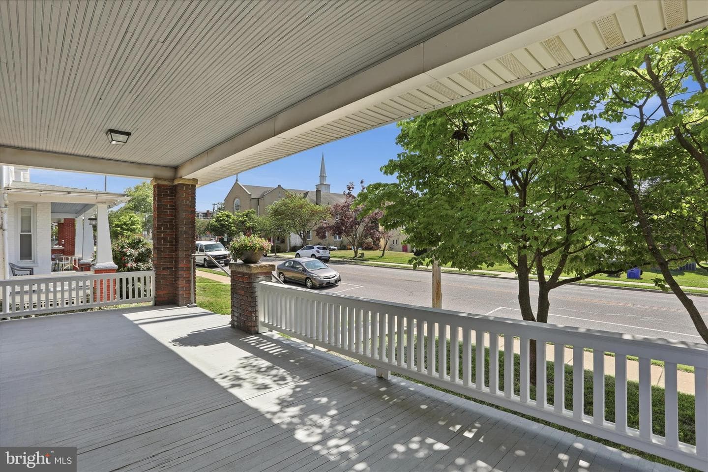 819 Summit Avenue photo 50