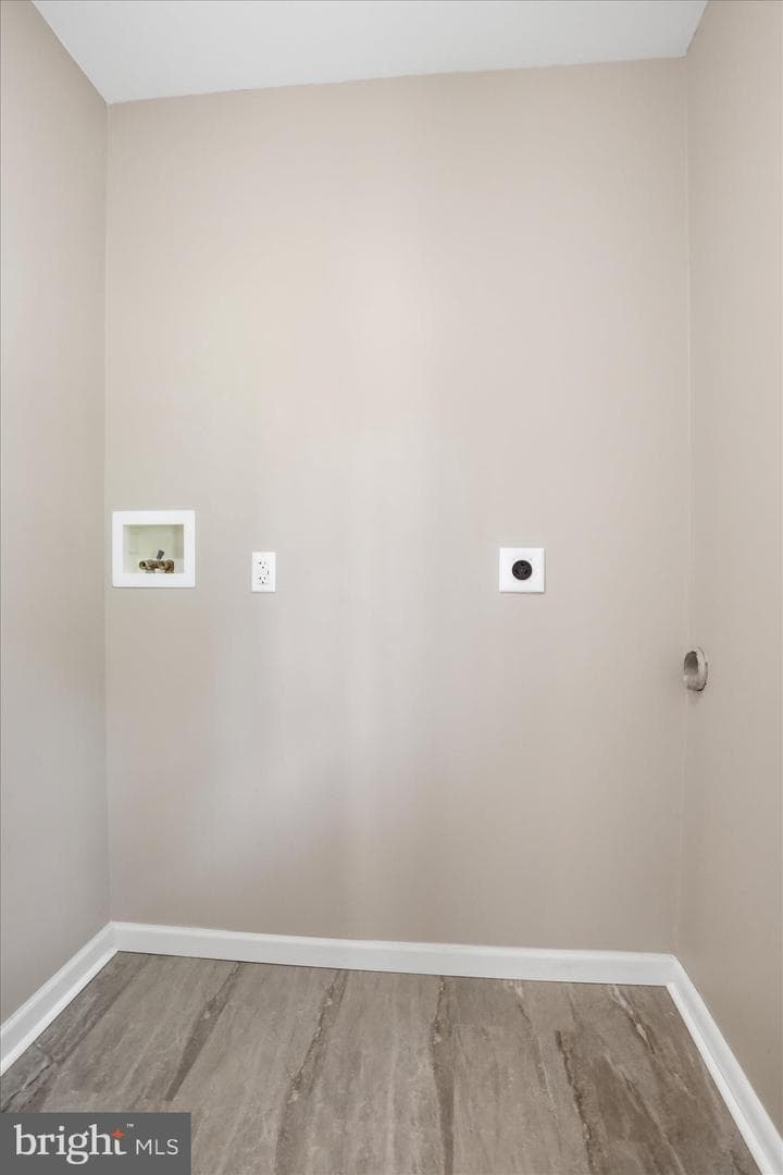 819 Summit Avenue photo 64