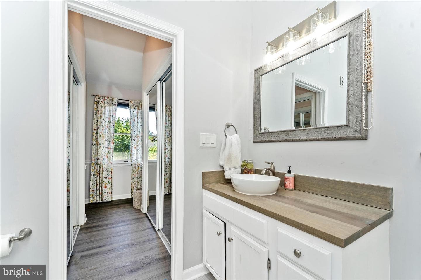 1029 Lindsay Lane photo 29