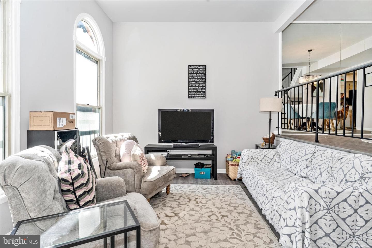 1029 Lindsay Lane photo 6