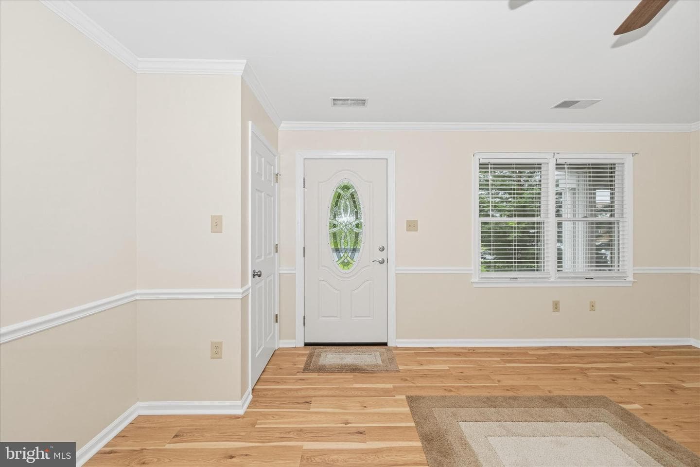 129 Sunflower Drive photo 3