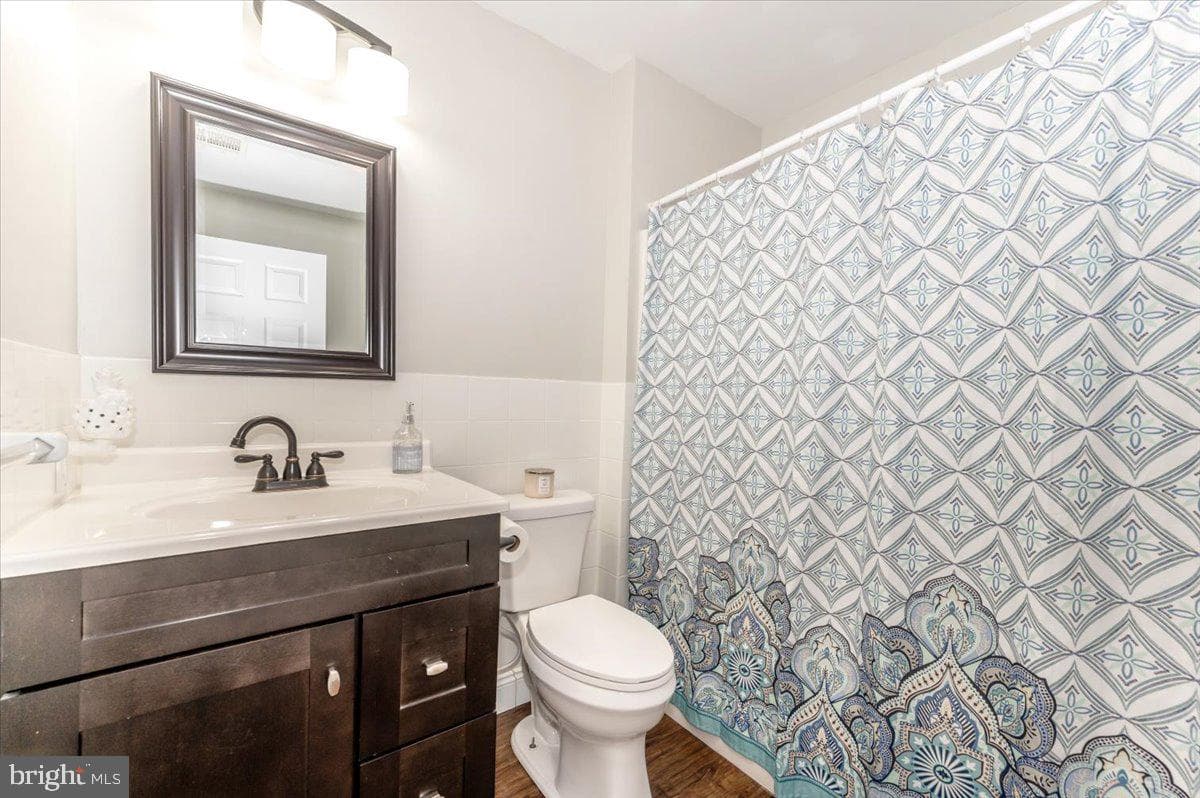 20504 Jefferson Boulevard photo 29