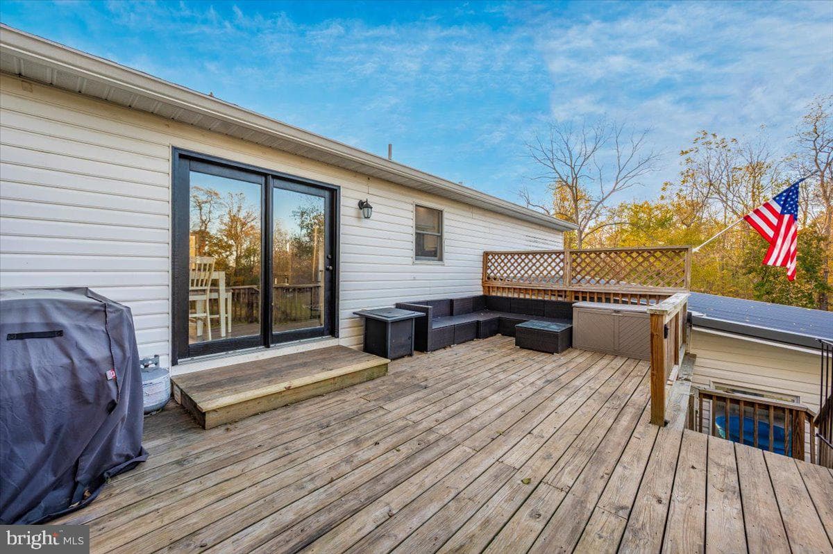 20504 Jefferson Boulevard photo 44