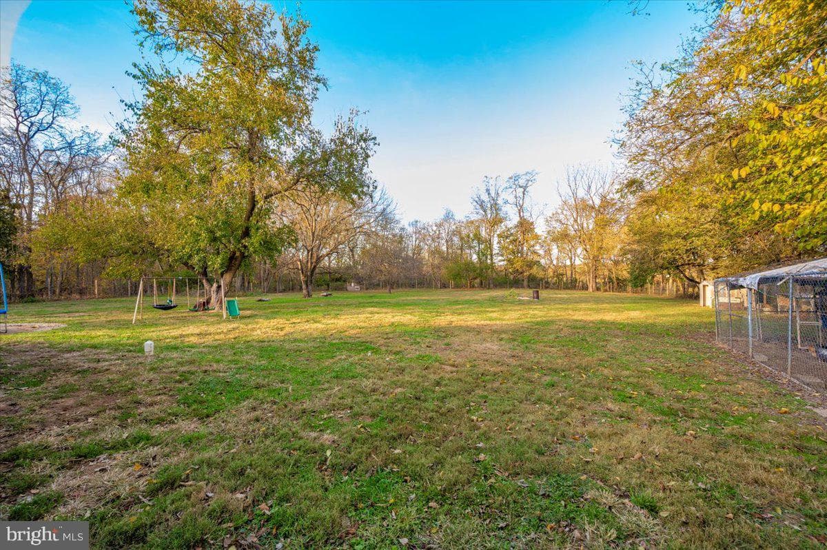 20504 Jefferson Boulevard photo 51