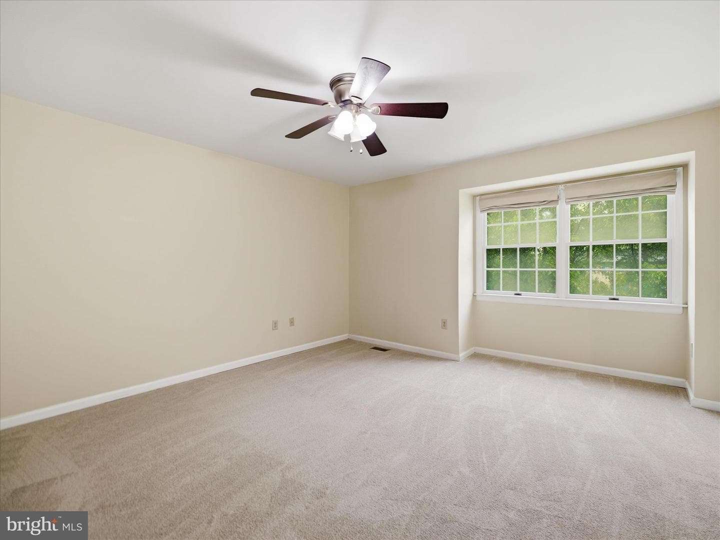 1002 Lindsay Lane photo 27