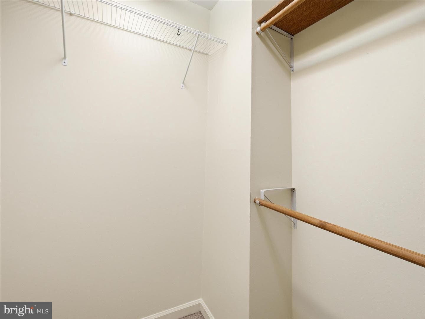 1002 Lindsay Lane photo 29