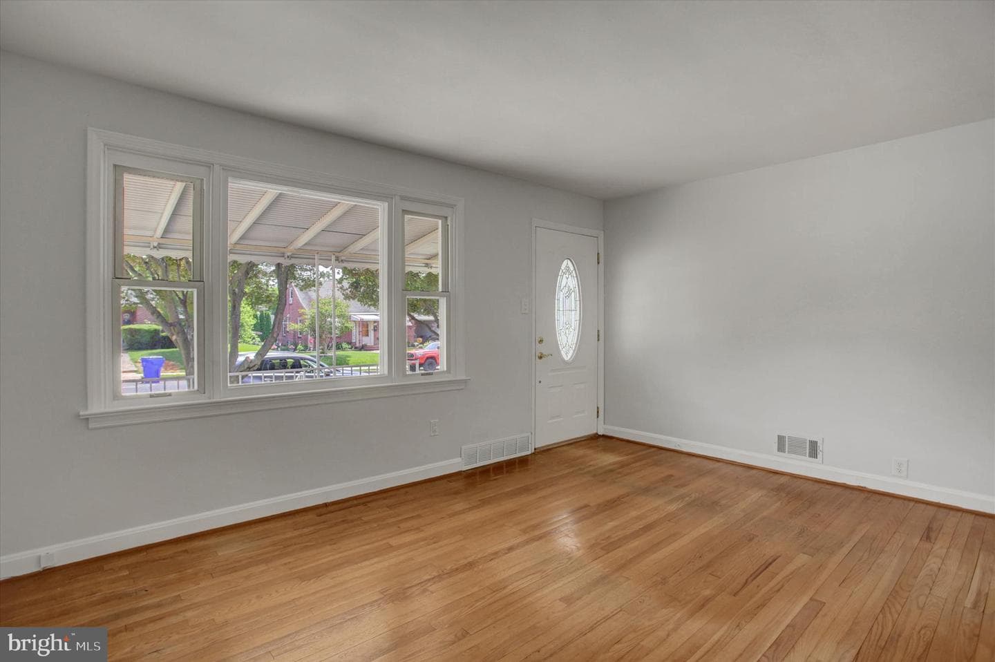 85 Devonshire Road photo 5