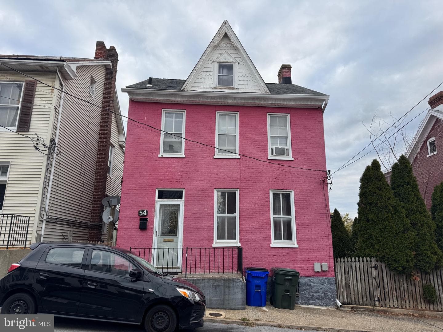 54 Randolph Avenue photo 2