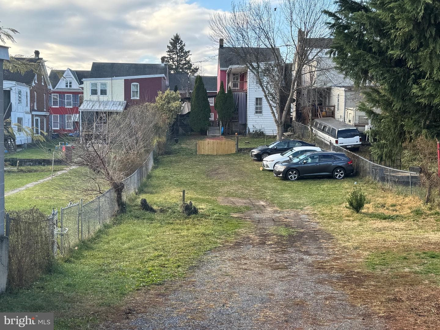 54 Randolph Avenue photo 32