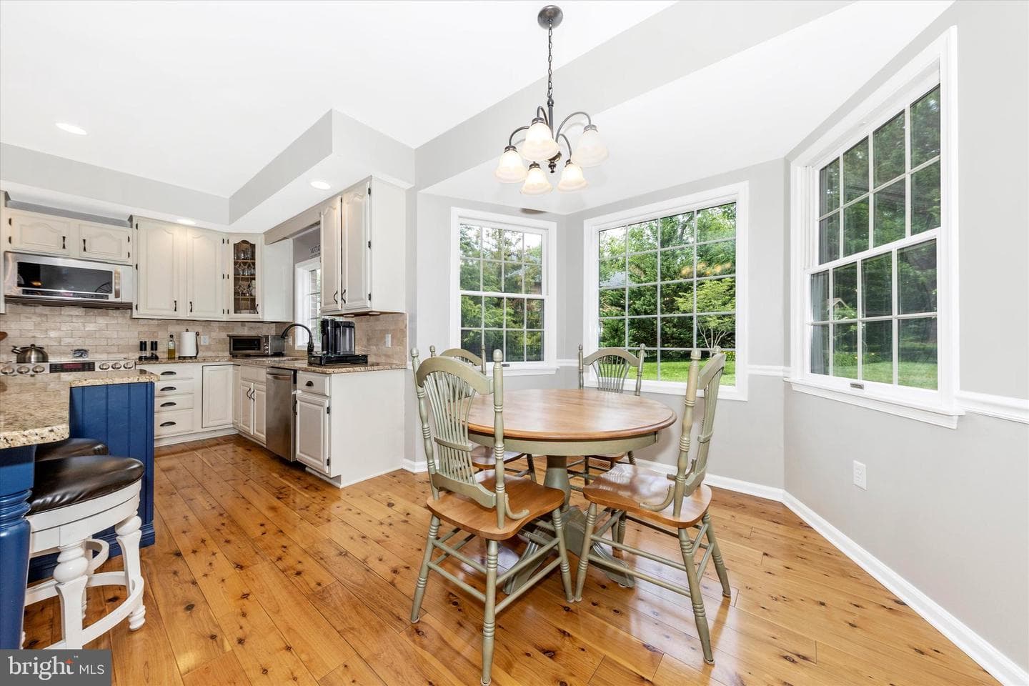 11203 Parkwood Drive photo 12