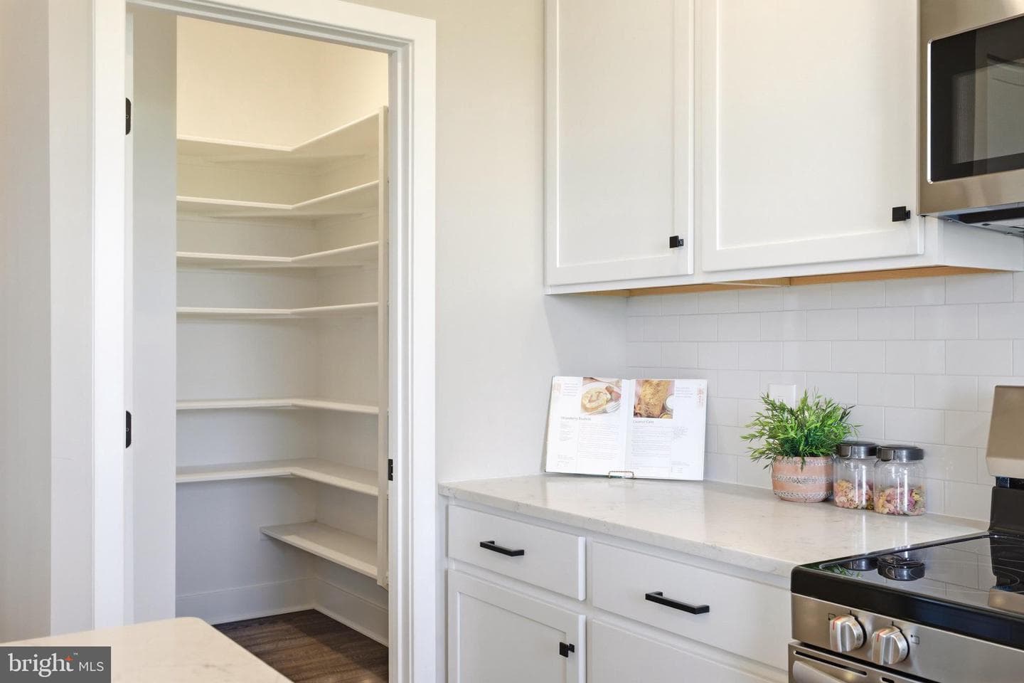 11717 Ashton Road photo 14