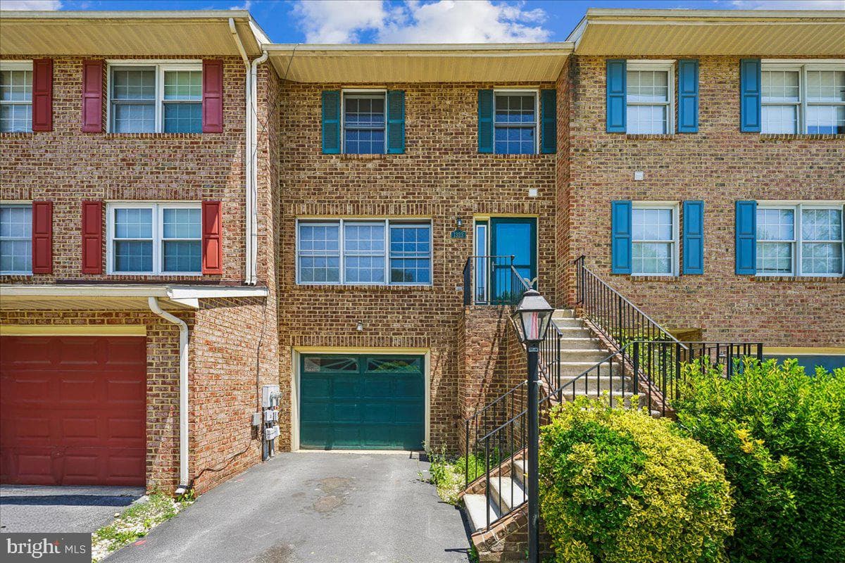 1323 Lindsay Lane photo 30