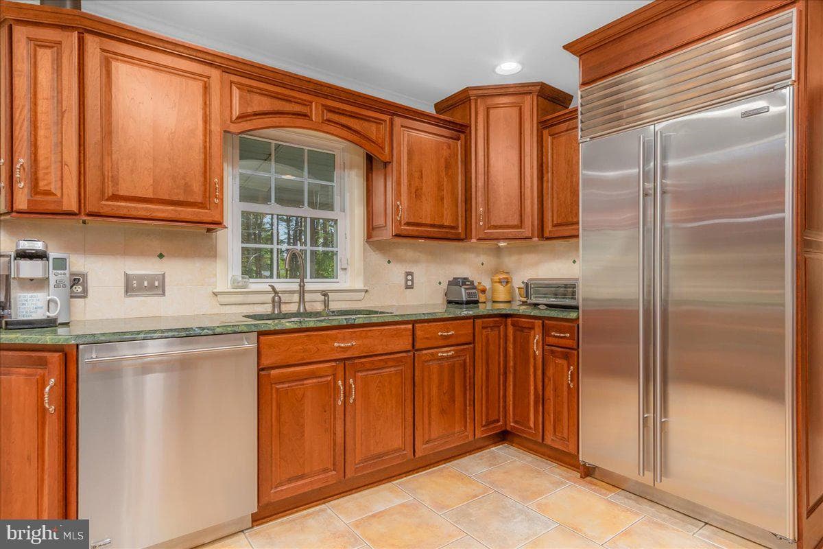 19022 Cherry Tree Drive photo 24