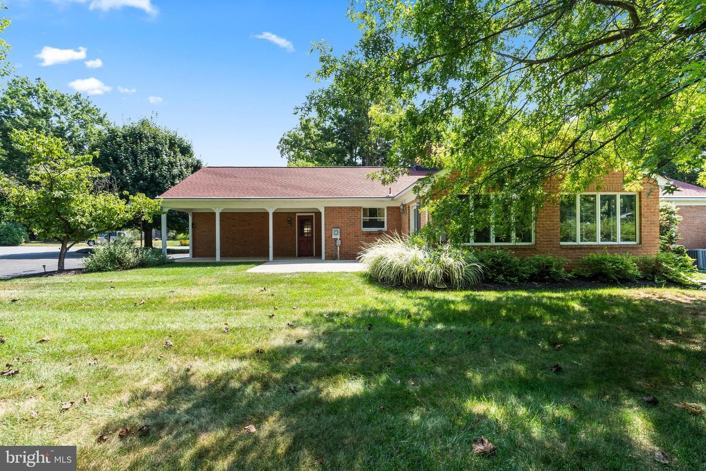 1916 Applewood Circle, Hagerstown