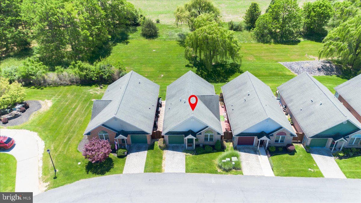 20407 Kings Crest Boulevard photo 30
