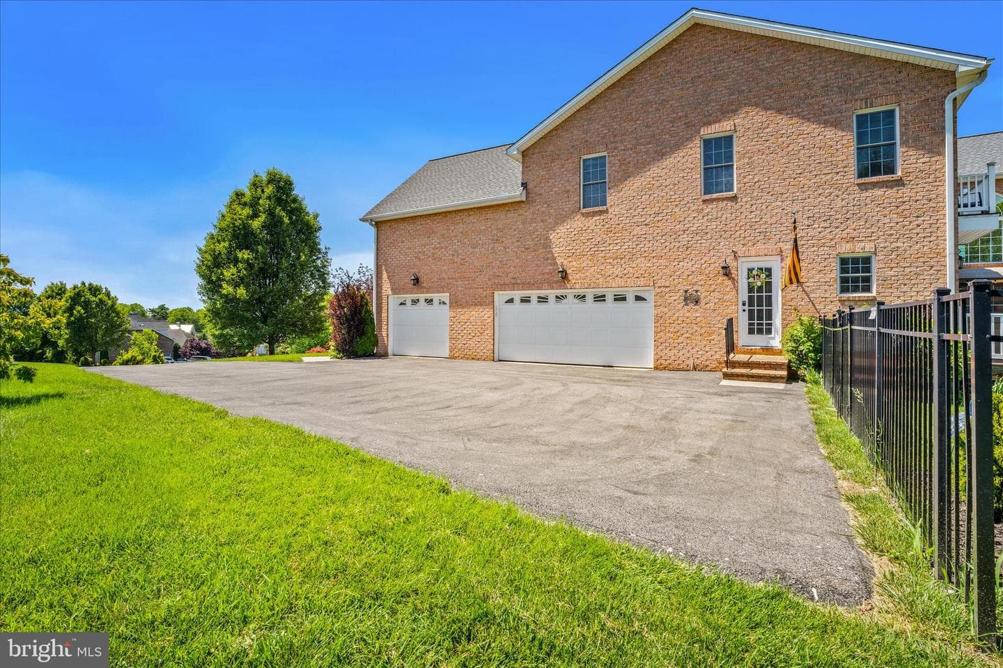 20510 Tehrani Lane photo 73