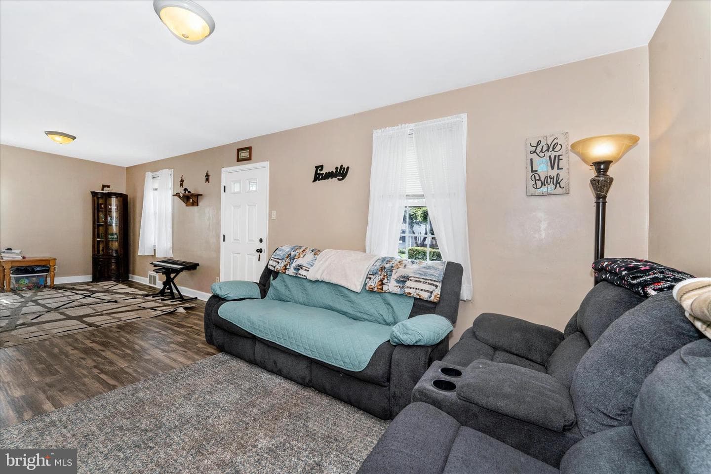 1052 Fairview Road photo 11