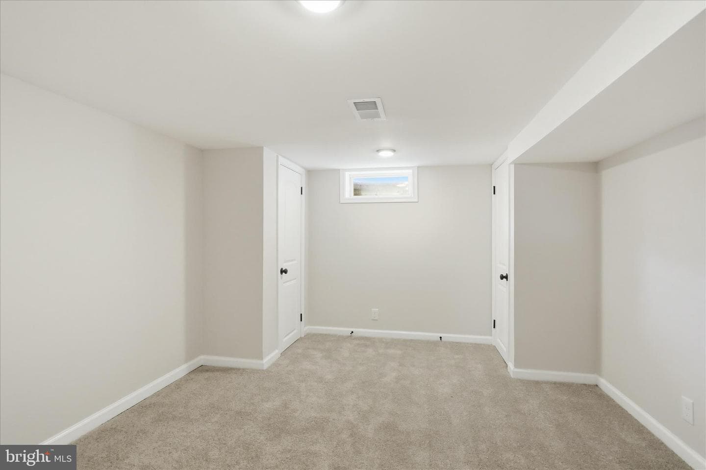 11006 Decker Avenue photo 24